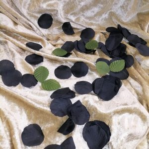 Pétales de roses en tissu