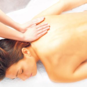 Soin du dos à la bougie