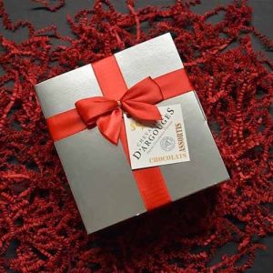 BOITE GRISE PRESTIGE : ASSORTIMENT DE CHOCOLAT 320 GR